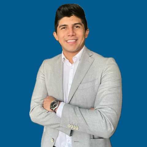 Dr. Alonso Trigos